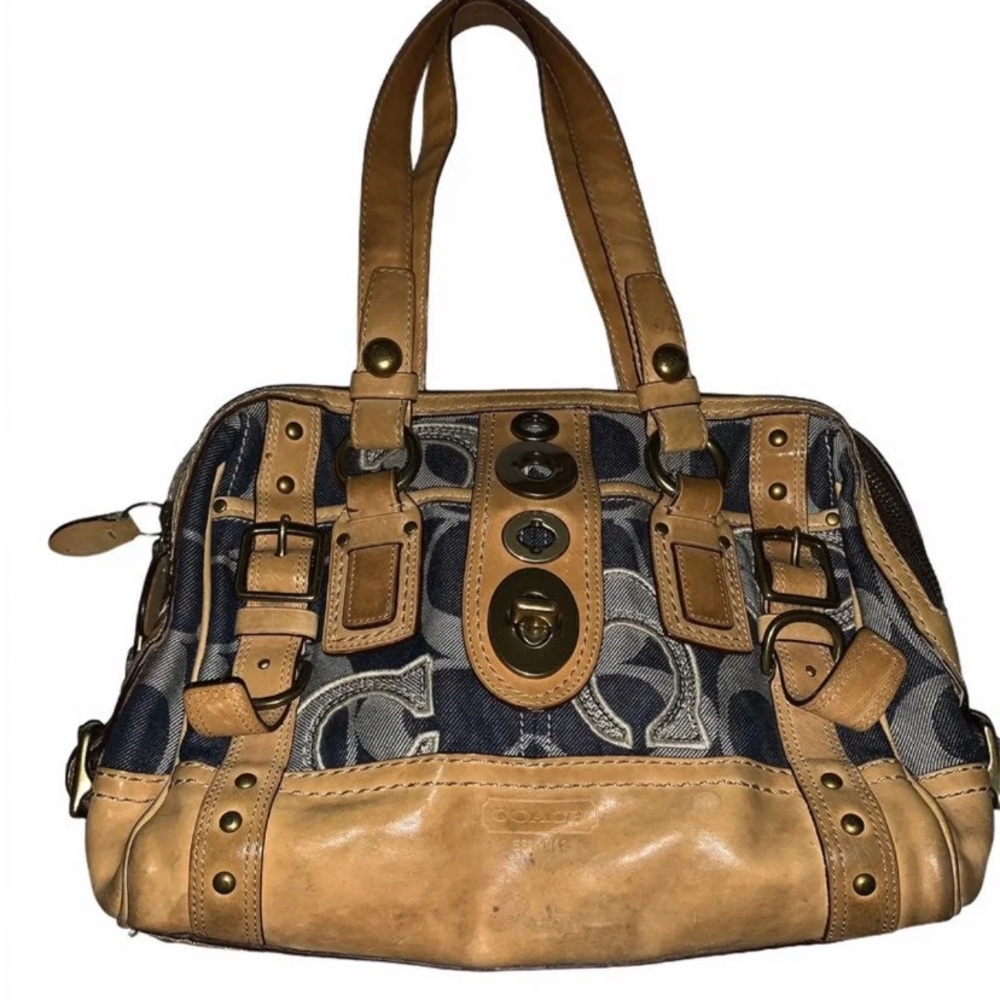 Original Coach legacy lily satchel